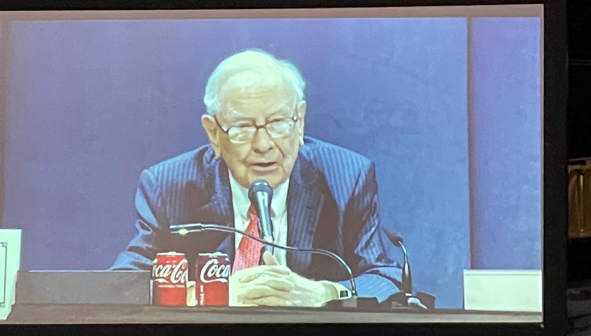 That’s All Folks: Warren Buffett to Exit as Berkshire Hathaway’s CEO